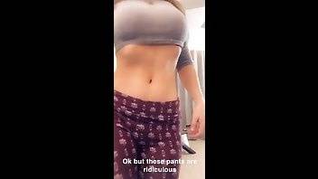 Lena shakes ass premium free cam snapchat & manyvids porn videos on adultfans.net