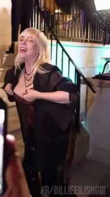 Billie Eilish and her massive tits in motion on adultfans.net