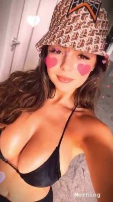 A bi mmf with Demi Rose would be so hot on adultfans.net