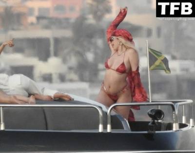 Tana Mongeau Celebrates Her Birthday on a Yacht in Mexico - Mexico on adultfans.net