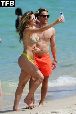 Arthur Melo Enjoys a Beach Day with Carolina Miarelli on adultfans.net