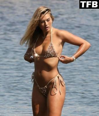 Arabella Chi Shows Off Her Sexy Bikini Body on the Beach in Formentera on adultfans.net