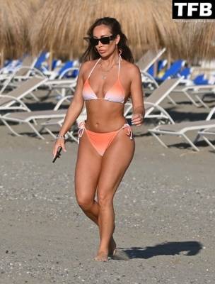 Lauryn Goodman Displays Her Sexy Bikini Body on the Beach on Holiday in Marbella on adultfans.net