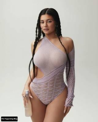 Kylie Jenner Sexy Collection on adultfans.net