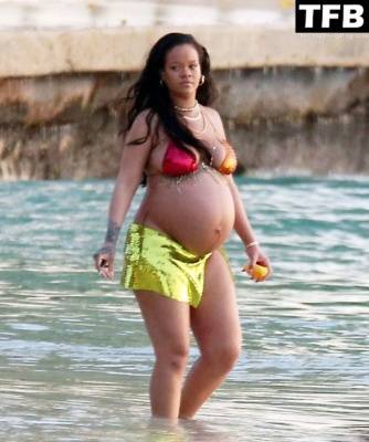Rihanna Enjoys a Day on the Beach in Barbados (48 New Photos) - Barbados on adultfans.net