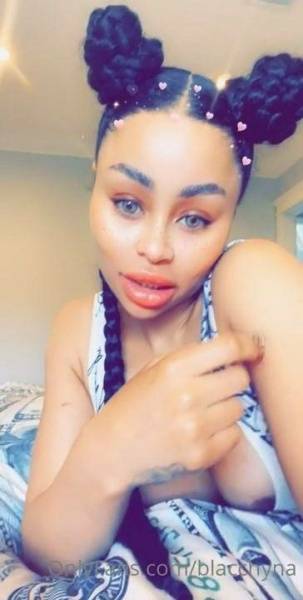 Blac Chyna Sexy Swimsuit Selfie  Video  - Usa on adultfans.net