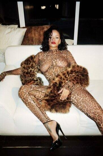 Rihanna Nude Modeling Photoshoot Set  - Barbados on adultfans.net