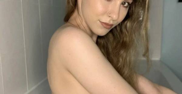 HARRIET new hot onlyfans  nudes on adultfans.net