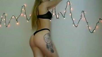 CharmingAlise MFC - round ass tatted cam girl dancing, shows ass on adultfans.net