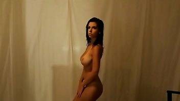 KateeLife Katee Owen full nude camgirl bikini dance video on adultfans.net