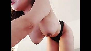 Sunhiee MFC?juicy Asian tits & ass camvideos on adultfans.net