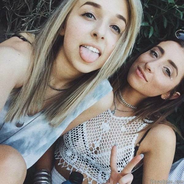 JennXPenn Sexy Photos on adultfans.net