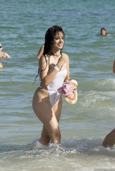 CAMILA CABELLO HOT on adultfans.net