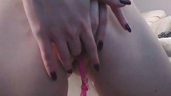 Illegaldream closeup pussy & anal fingering Chaturbate porn on adultfans.net