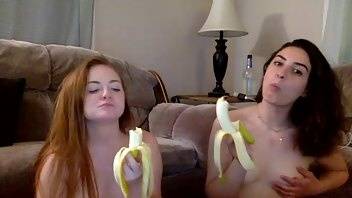 Emmalynncums Chaturbate nude porn video on adultfans.net