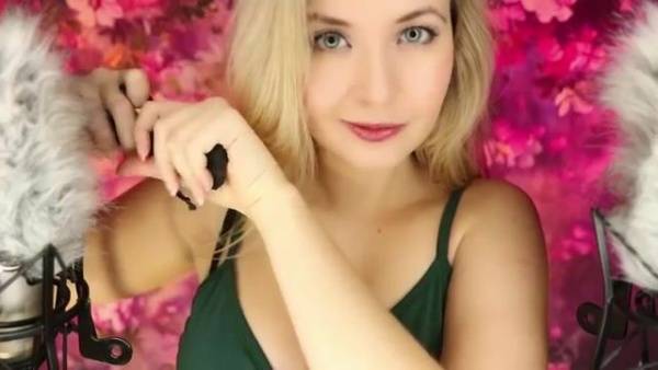 Valeriya Asmr ? Using your triggers ? Patreon leak video on adultfans.net