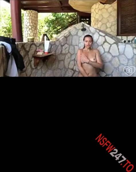 Dani Daniels - shower tease snapchat premium 2021/01/07 on adultfans.net