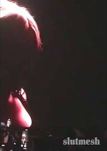 Billie Eilish Nude & Sex Tape Video Leaked! - leaknud.com
