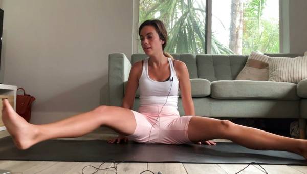 Miss Bell - Yoga Practice 2 on adultfans.net