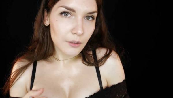 ASMR Kitty Klaw - Relax on a Hot day on adultfans.net