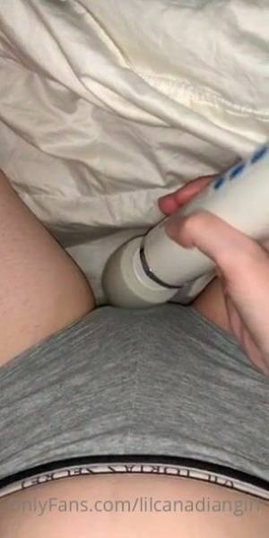 Lilcanadiangirl Had to get the vibrator hehe on adultfans.net