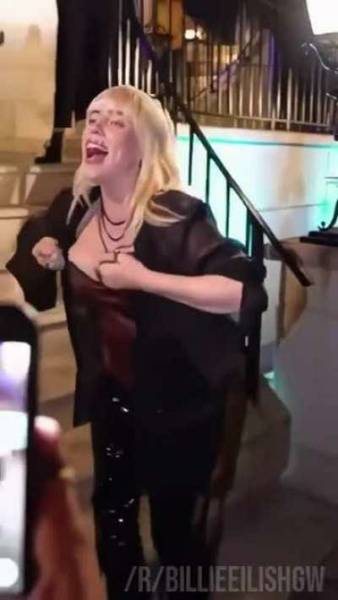 Billie Eilish and her massive tits in motion - leaknud.com