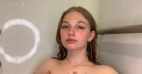 Brittsmith onlyfans  nude photos and videos on adultfans.net