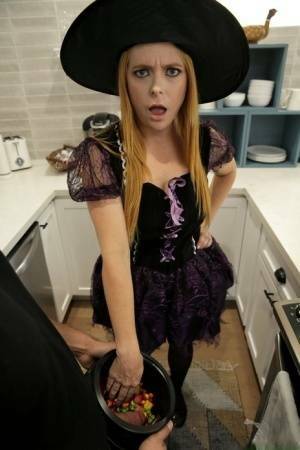 Penny Pax & Haley Reed seduce their man friend while decked out for Halloween on adultfans.net