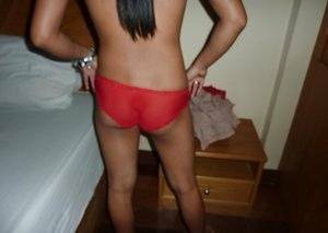 Thai teenager Noon getting finger fucked before trimmed cunt penetration - Thailand on adultfans.net