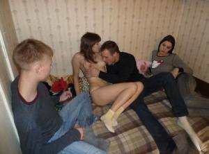 Drunk students swap partners while having MMFF sex on a bed on adultfans.net