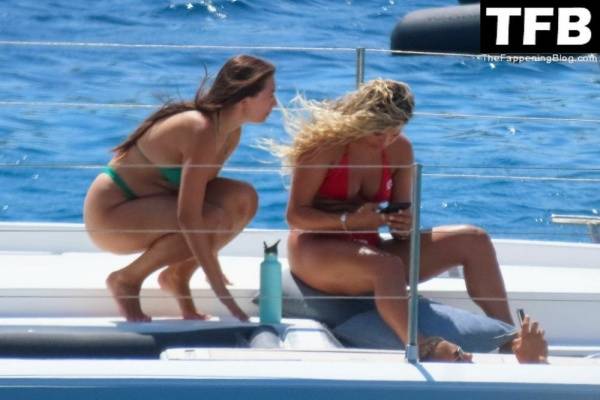 Tonia Buxton & Antigoni Buxton Look Hot in Bikinis on adultfans.net