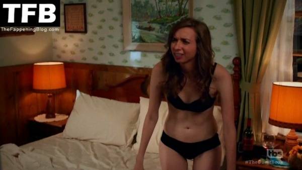 Lauren Lapkus Nude & Sexy Collection on adultfans.net