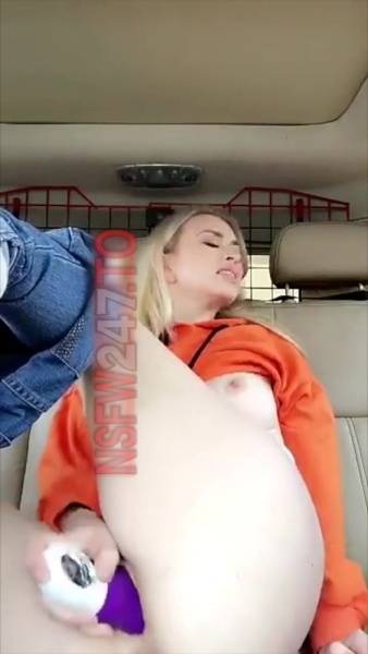 Aria Rayne 10 minutes outdoor in car masturbating snapchat premium xxx porn videos on adultfans.net