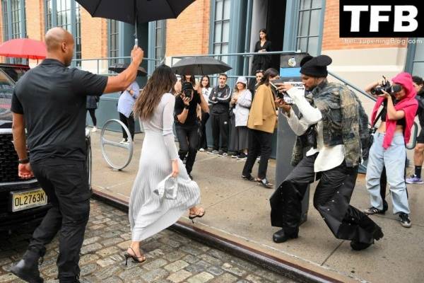 Braless Kendall Jenner Steps Out for The Khaite Fashion Show Before Heading to Revolve Gallery in NYC on adultfans.net