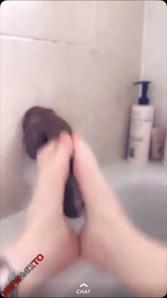 Lucy Loe foot job snapchat premium xxx porn videos on adultfans.net