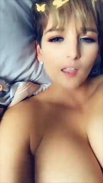 Hannah Brooks anal toy snapchat premium xxx porn videos on adultfans.net