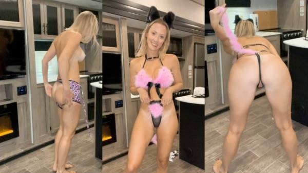 Vicky Stark Sexy Costume Try On Haul Video Leaked on adultfans.net