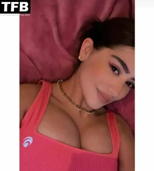 Lisa Straube Sexy on adultfans.net