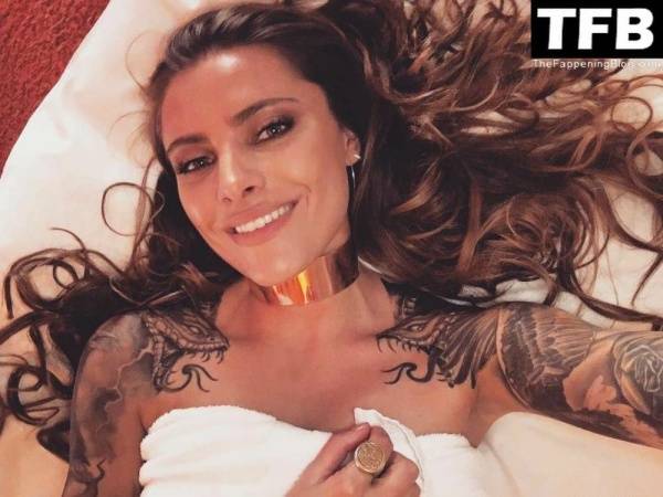 Sophia Thomalla Nude & Sexy Collection – Part 3 on adultfans.net