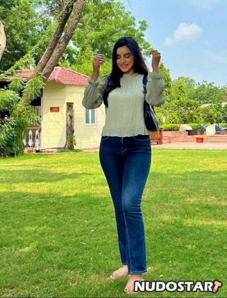 Ankitta Sharma 2013 iamankittasharma Instagram Leaks on adultfans.net