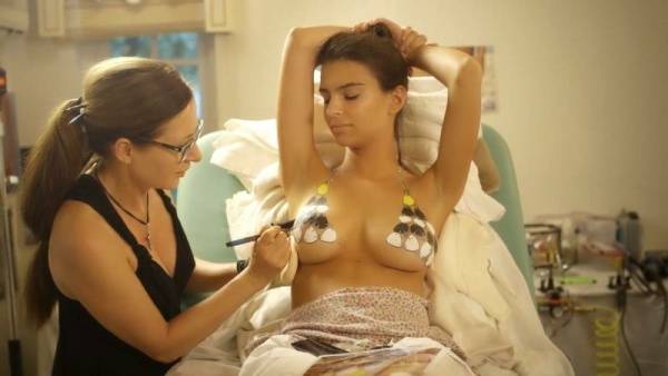Emily Ratajkowski Nude Body Paint Photoshoot Video  - Usa on adultfans.net