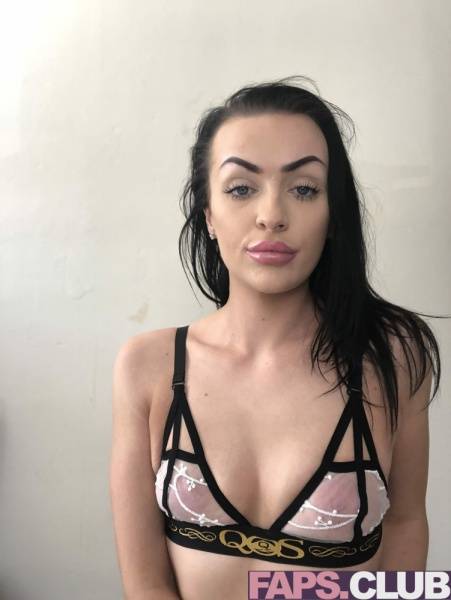 Uksophiasnow Nude OnlyFans Leaks (32 Photos) on adultfans.net