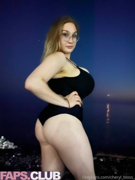 Cheryl_bloss_ Nude OnlyFans Leaks (19 Photos) on adultfans.net