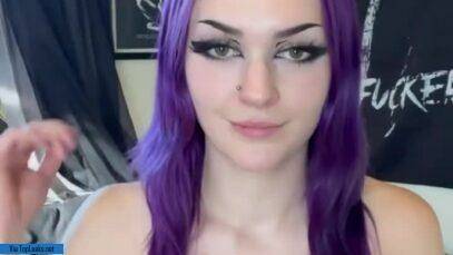 Informal Goth Colored hair on adultfans.net