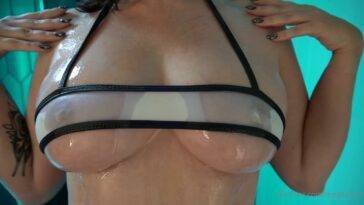Meg Turney Nude Oil Shower Onlyfans Video Leaked on adultfans.net
