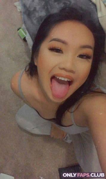 Yang OnlyFans Leaks (12 Photos) on adultfans.net