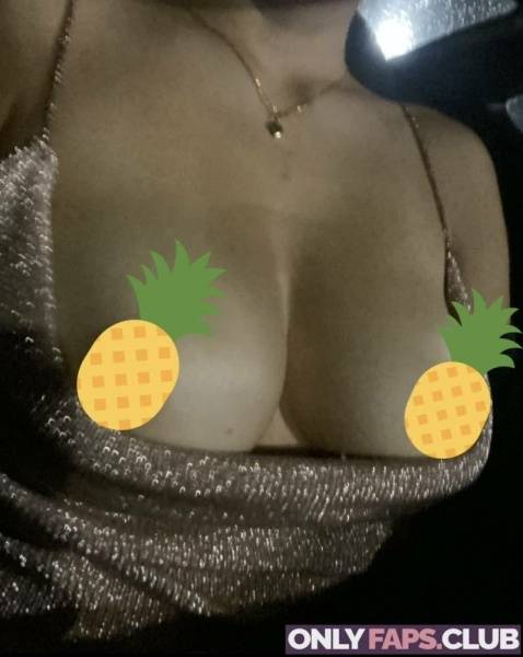 Luvpineapples OnlyFans Leaks (9 Photos) on adultfans.net