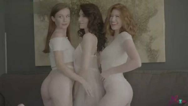 Emily Bloom Nude Lesbian Photoshoot Video  on adultfans.net