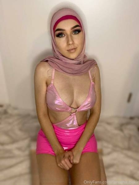 Fareeha Bakir Nude Hijab Bondage  Set  on adultfans.net