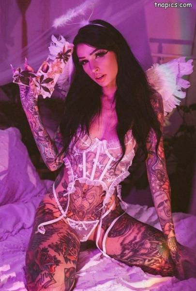 Angela Mazzanti Nude on adultfans.net